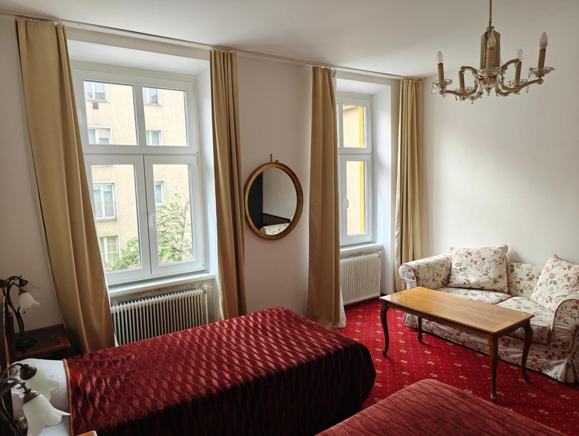 Hotel Viktoria Vienna Viena Exterior foto